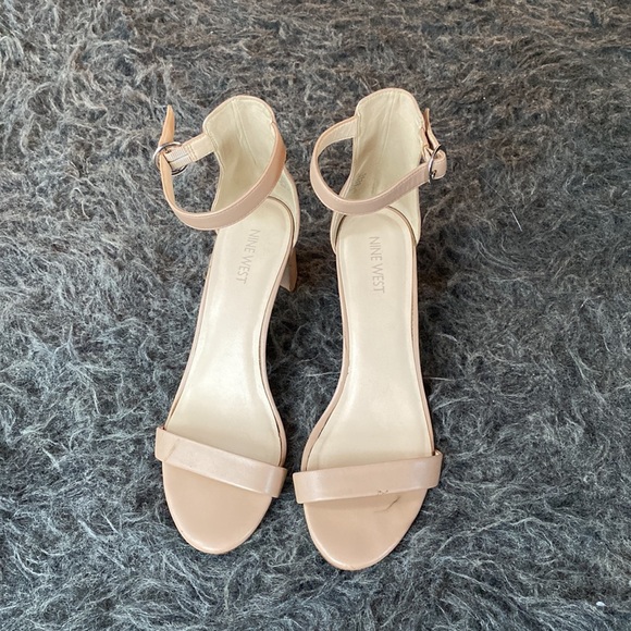 Nine West Heels - Picture 2 of 3